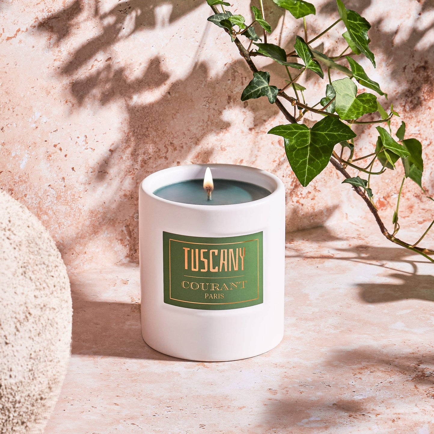 Bougie Parfumée Tuscany 230g Ambre, Vetiver & Musc - Courant Paris