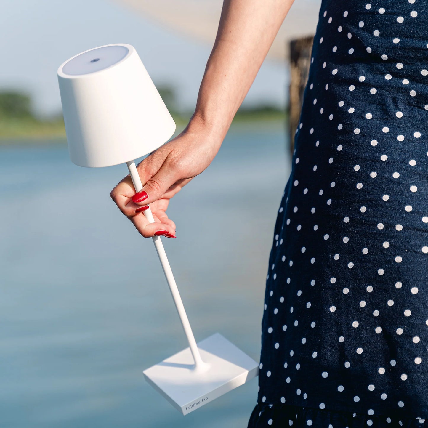 Lampe de Table Poldina Portative LED H.38 cm Intérieur/Extérieur - Zafferano