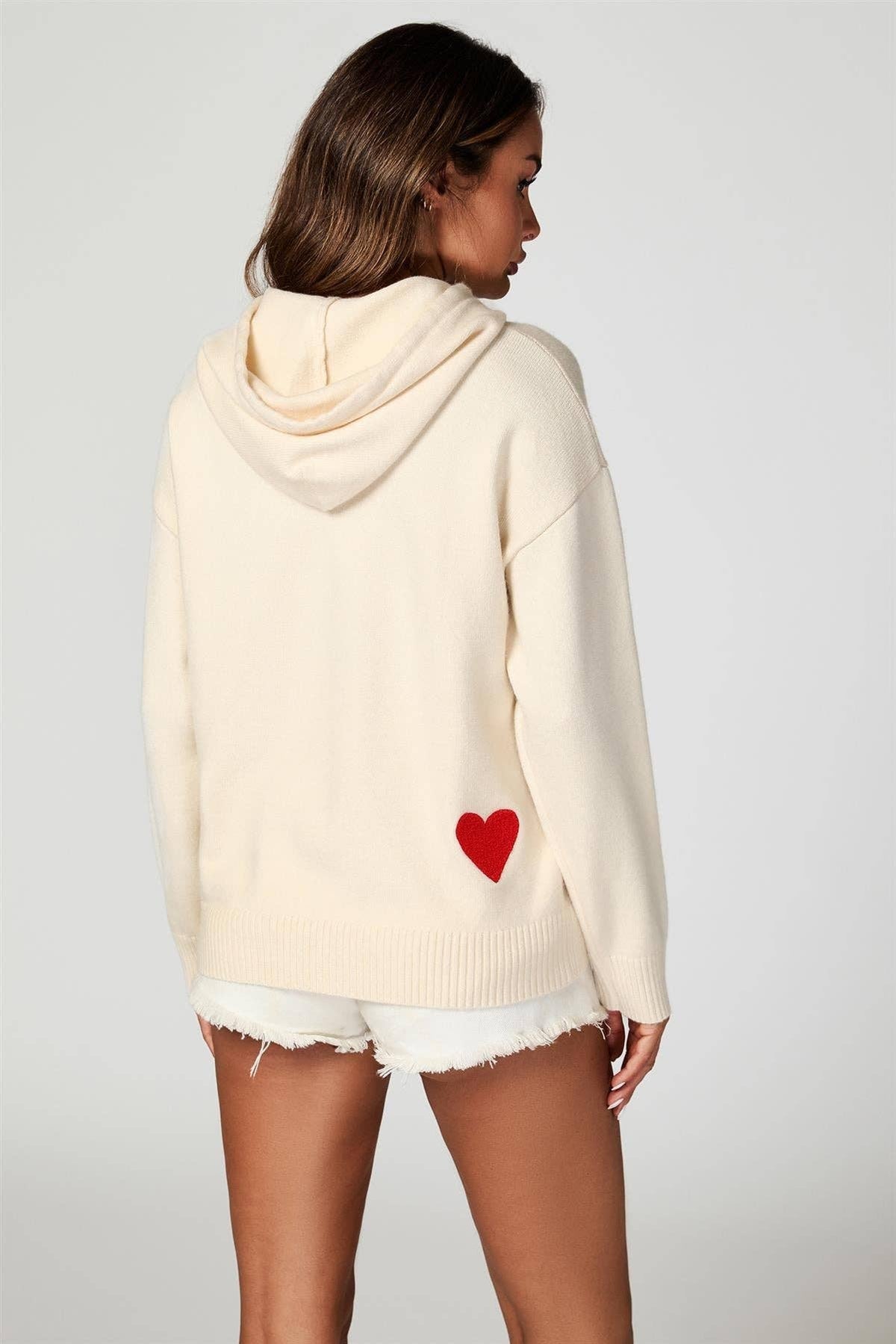 Sweat à Capuche Ivoire Brodée avec Coeur - FS Collection