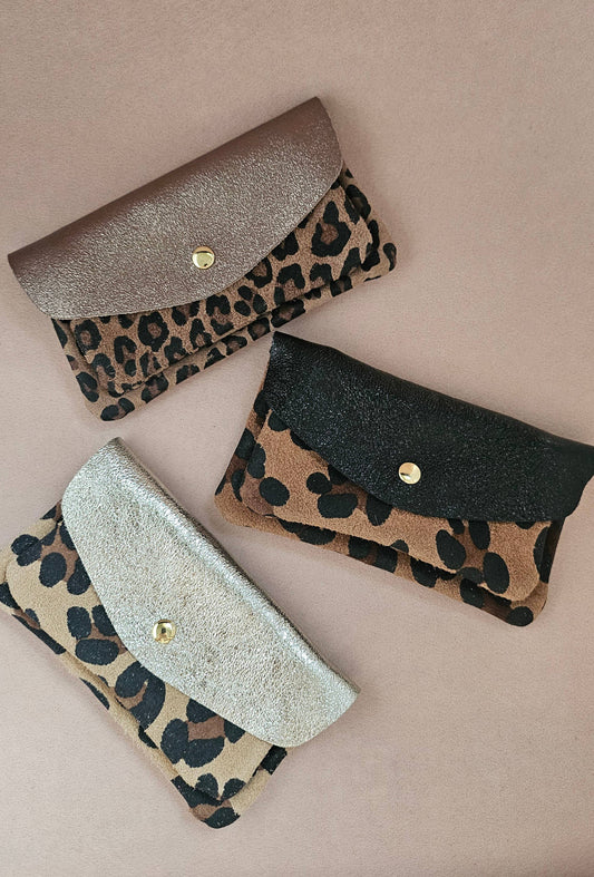 Pochette en Cuir de Vachette, Double Poches Léopard 15 x 1 x 8,5 cm