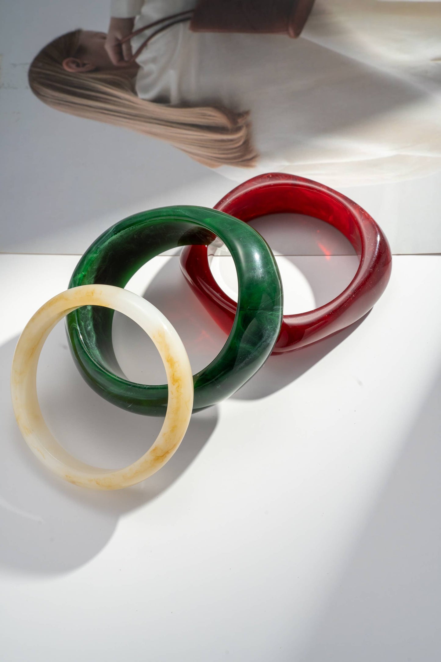Trio de Bracelets Jonc en Résine Assortis Écru, Bordeaux & Vert