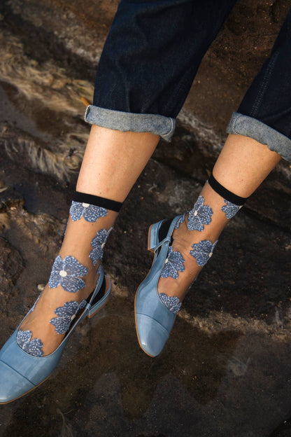 Chaussettes Transparentes Fleurs Bleues ou Mauve Murano - Atelier St Eustache