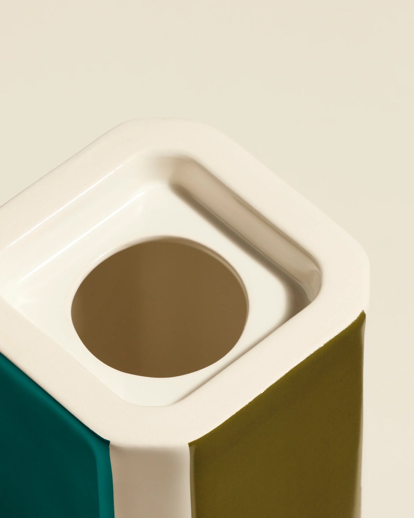 Vase Facettes en Céramique H.16 cm - Maison Sarah Lavoine