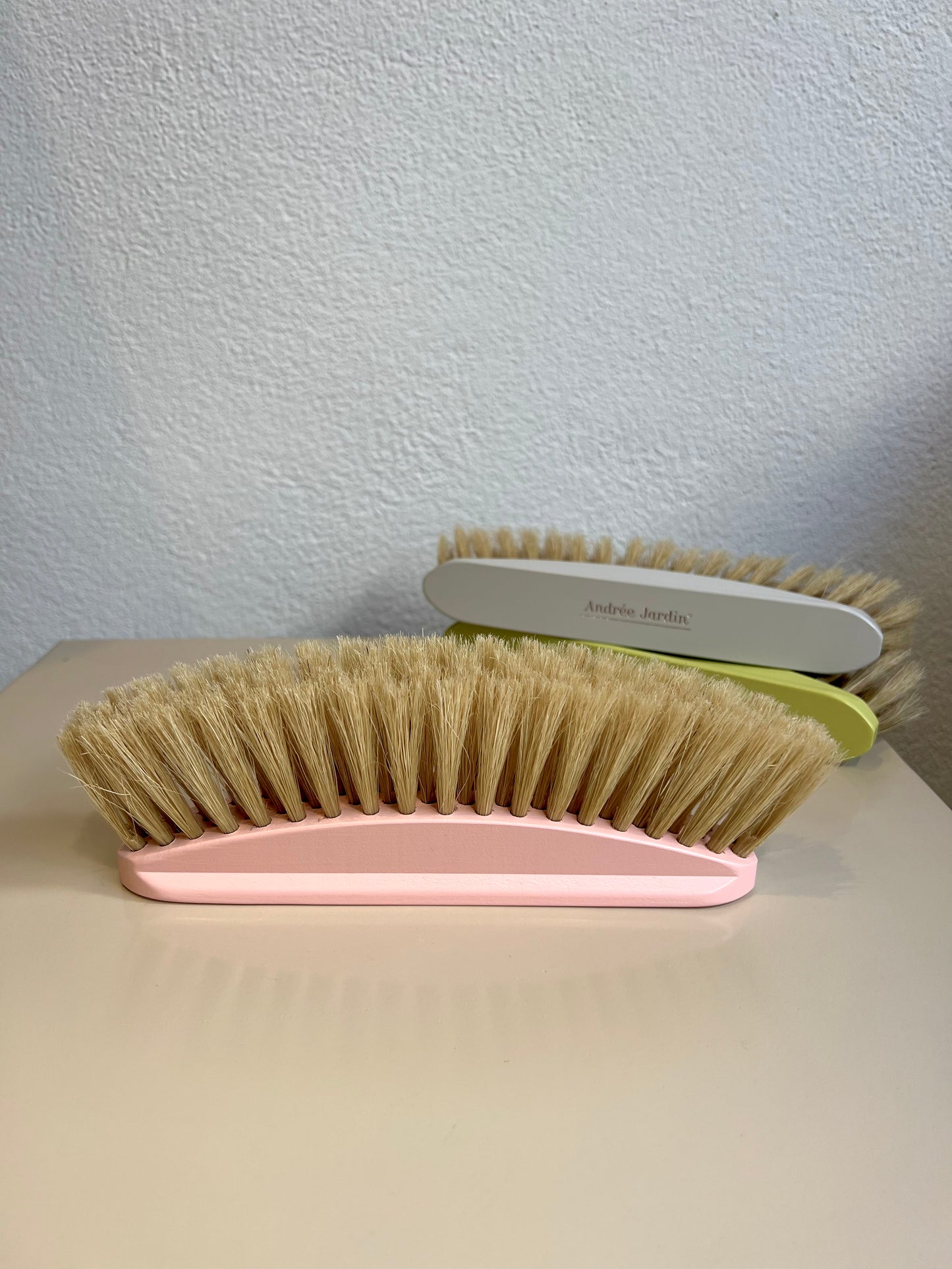 Époussette Brosse de Table en Bois de Hêtres - Andrée Jardin