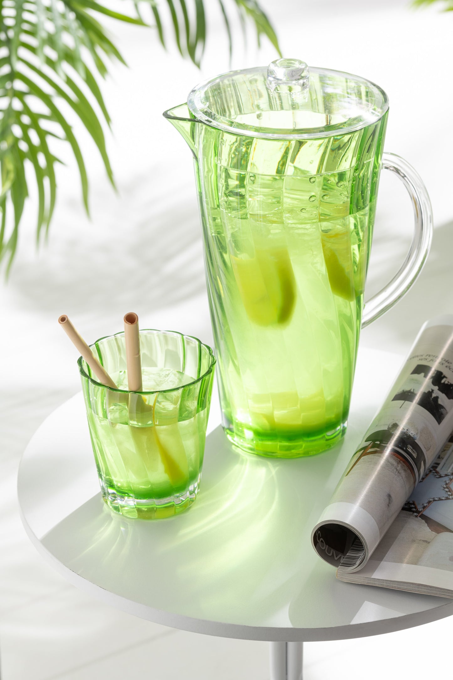 Pichet avec Couvercle en Plastique 2,2L - Jolipa