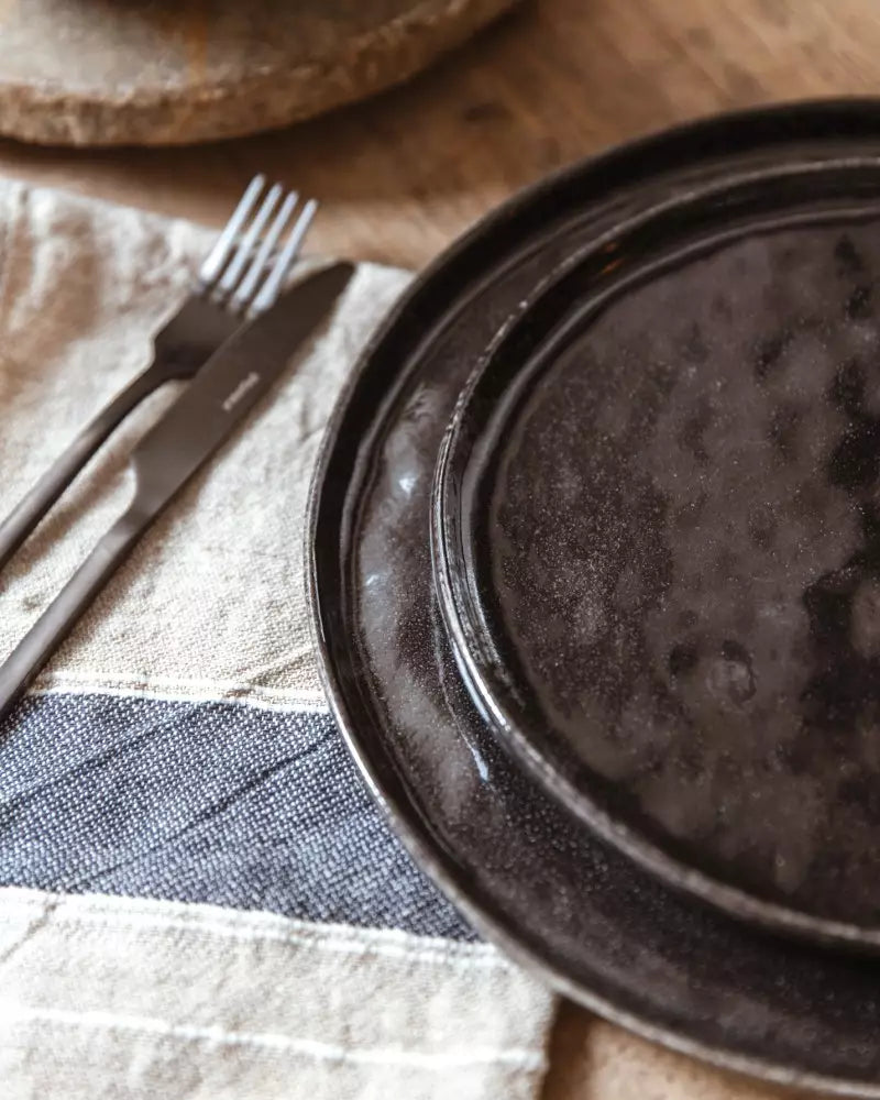 Set de 5 Assiettes Plates en Porcelaine Noire D.28 cm - Pomax