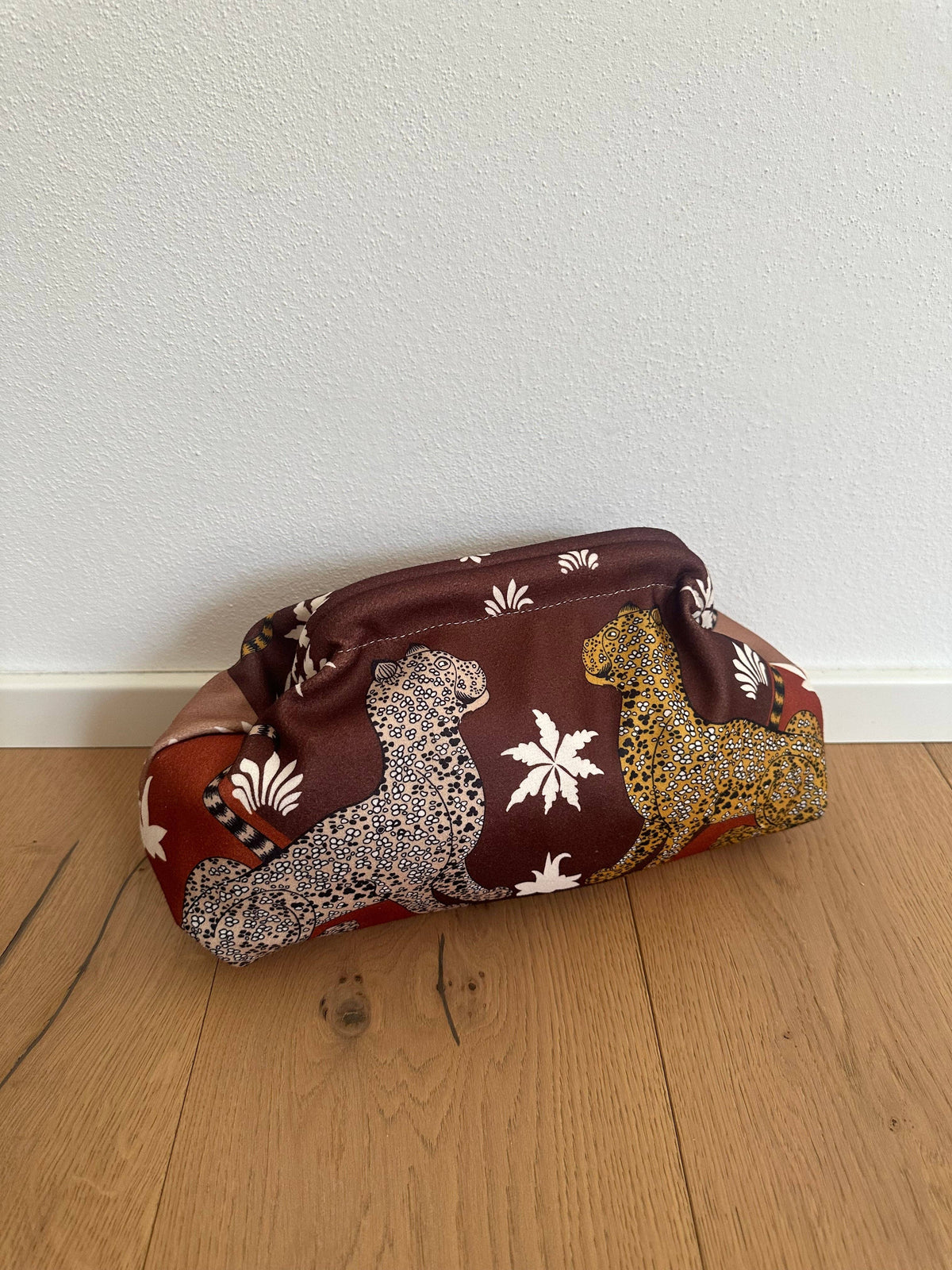 Pochette Clutch Jungle Noir/Marron Bandoulière à Chaîne en Polyester 21x31 cm