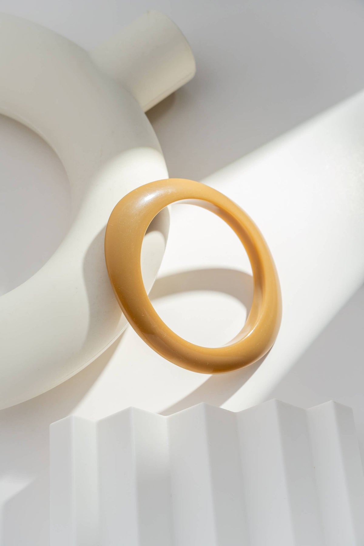 Lot de 4 Bracelets en Résine Couleurs Dégradé Nude, Formes Mixtes
